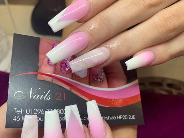 Nails 21